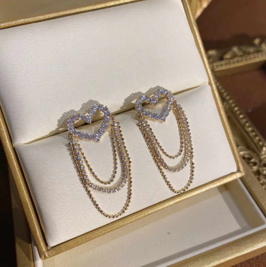 4e2052ee 6415 452a b0d6 68aa0054add8 Micro-inlaid Zircon Love Chain Multi-layer Smart Earrings