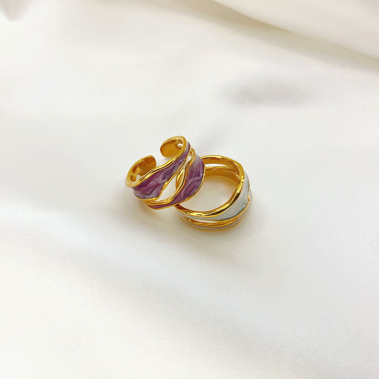 4f0124fd 3890 4b5e 999d f51707cadf23 Ring Jurchen Gold Plating Ladies Fashion Temperament Enamel