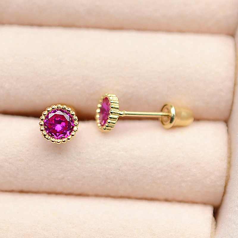 51eac829 df34 4cab 96e4 ad756e345d31 Gold Jewelry Elegant Round Diamond Screw Earrings