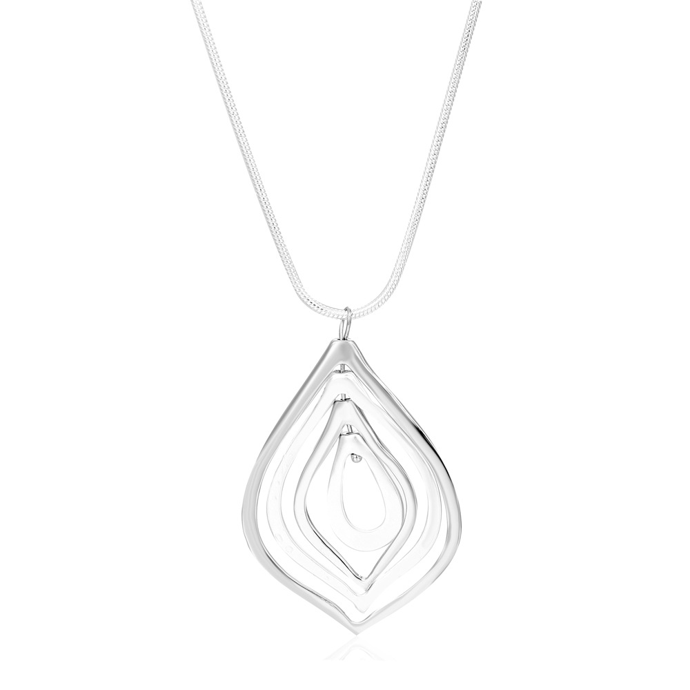 55c60567 eb59 4ae1 8a86 9a4ee80082a0 Retro Simple Metal Circle Pendant Necklace Creative