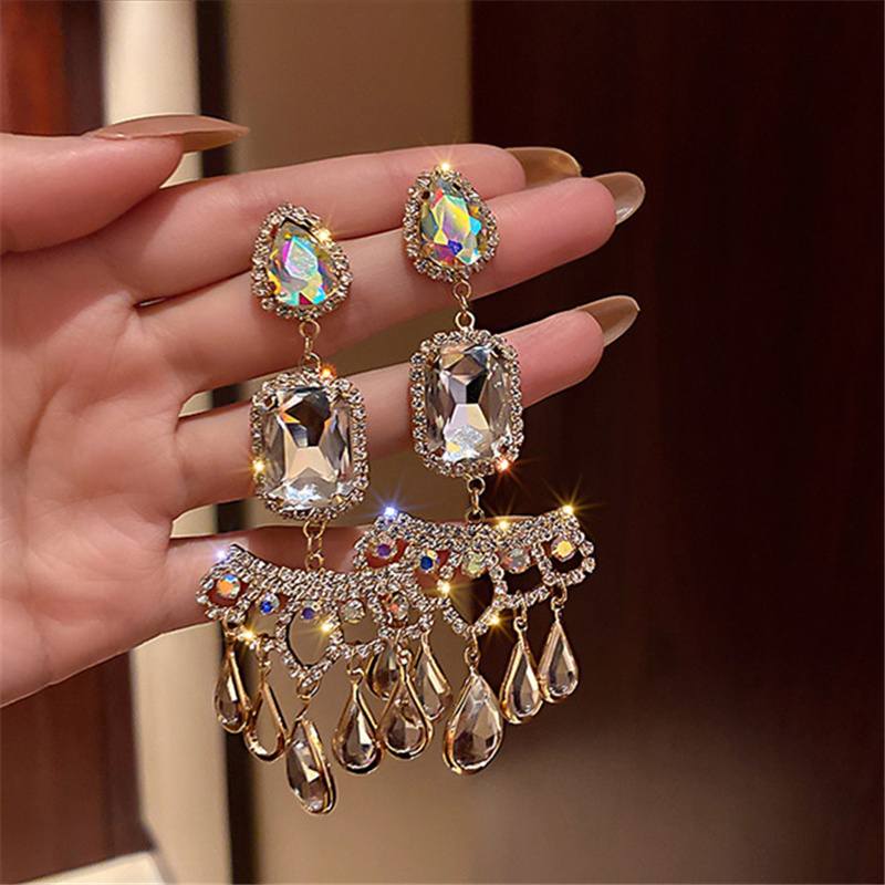 5879dc3f 8247 466f 9e8f 5ff667e5cabd Drop Shaped Crystal Full Of Diamond Temperament Long Earrings Atmospheric Earrings