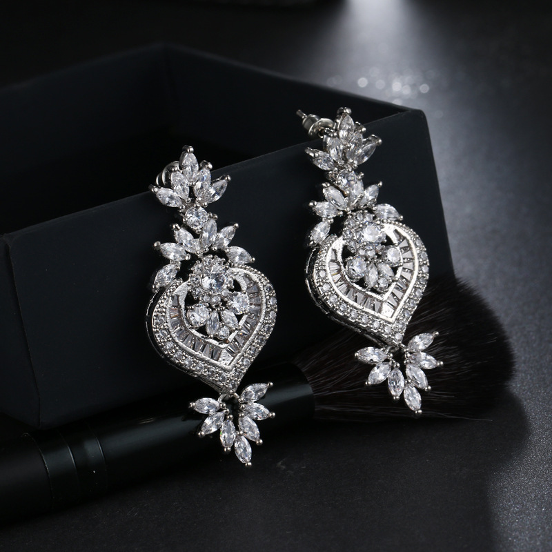 Ose Gold Luxury Big Long Flower Pendant Drop Earrings With Shining CZ Brincos Bridal Women Wedding Jewelry 2 58e7bc2b 0833 4615 8647 2bfccfafb830 Ose Gold Luxury Big Long Flower Pendant Drop Earrings With Shining CZ Brincos Bridal Women Wedding Jewelry
