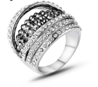 5ade0d7d 662c 4049 8651 db434905dafd Diamond-studded Ring Elegant And Generous Women's Style