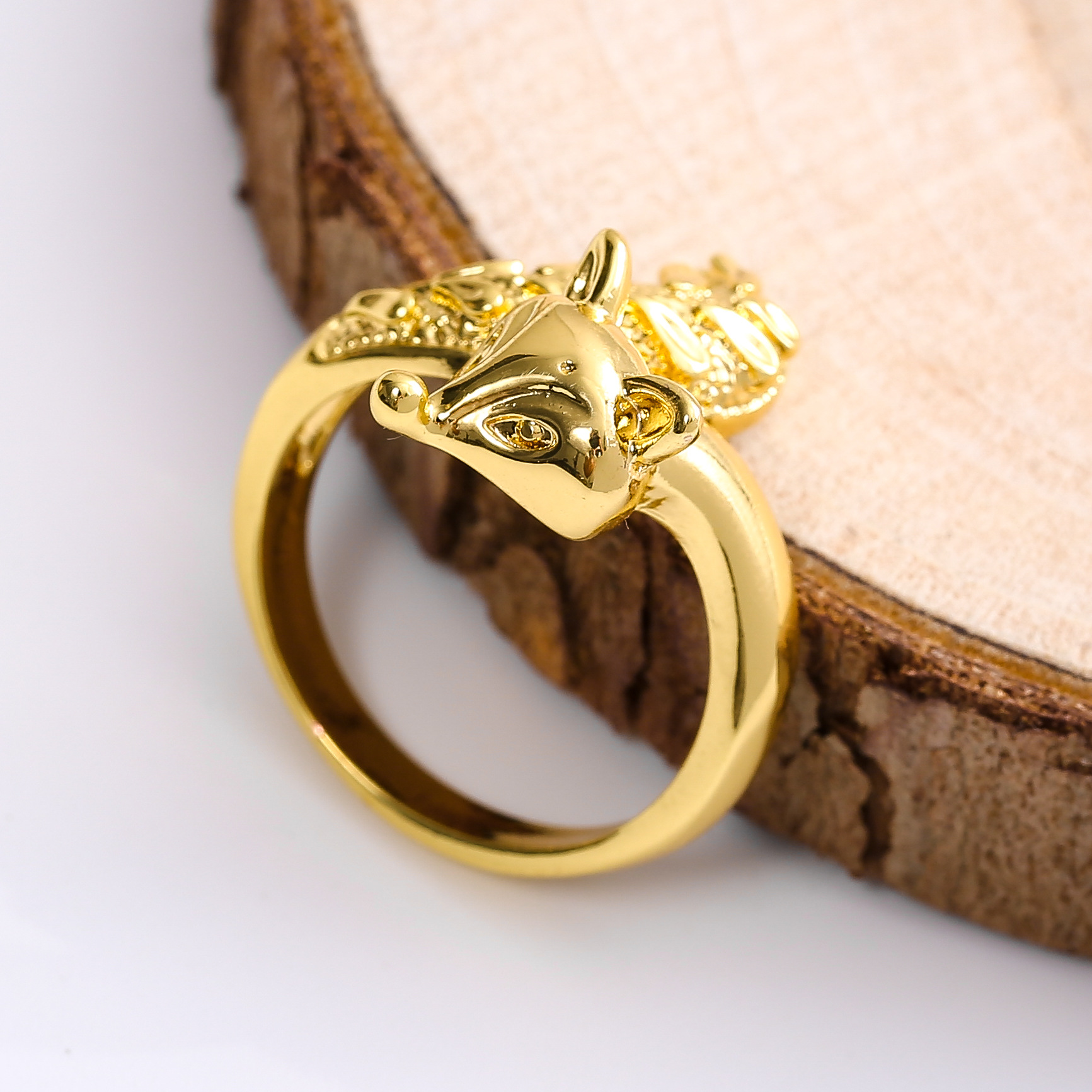 Simple And Stylish Personality Adjustable Gold Fox Ring 4 5d4d833e ff9c 4f49 bf1d 142bd5de1706 Simple And Stylish Personality Adjustable Gold Fox Ring