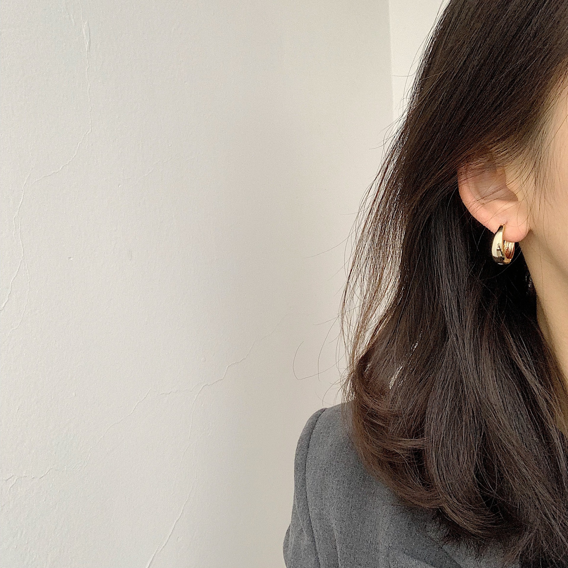 Women's Gold-plated Simple Metal Small Ring Earrings 7 6424e3e3 8a55 478b 8a80 db7e59d84e06 Women's Gold-plated Simple Metal Small Ring Earrings