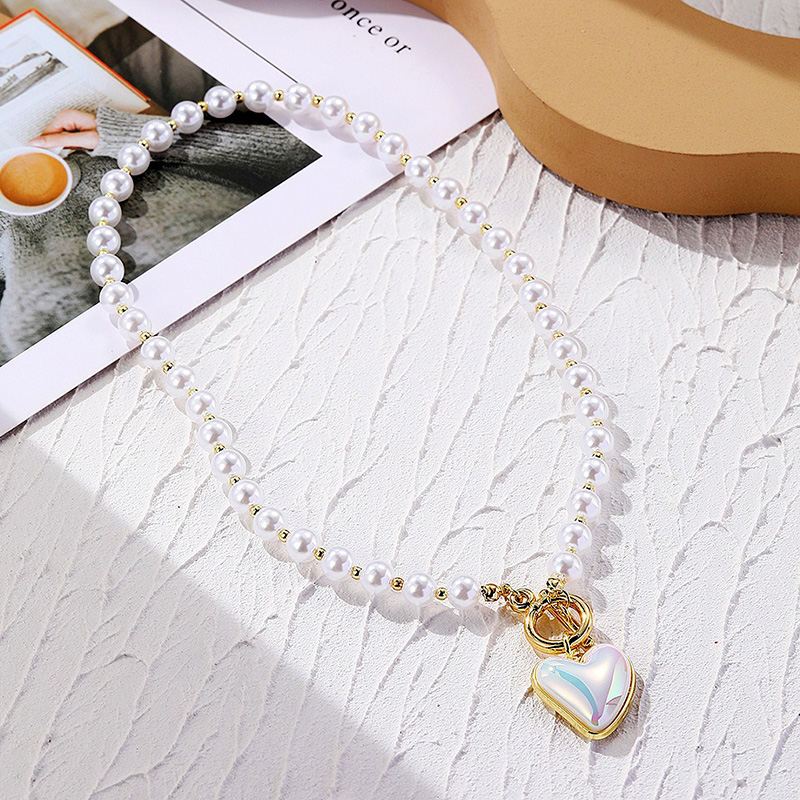 6a417004 b4dd 407c 81d3 a047171489a6 Heart Baroque Girt Pearl Pendant Necklace Gold Beads Pearl Choker Necklace For Women Mother's Day