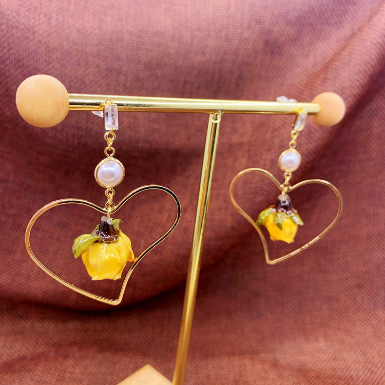 Autumn And Winter Wild Flower Earrings Mori Series 2 6eaee10d 43fd 41f7 8158 ac70796703b5 Autumn And Winter Wild Flower Earrings Mori Series