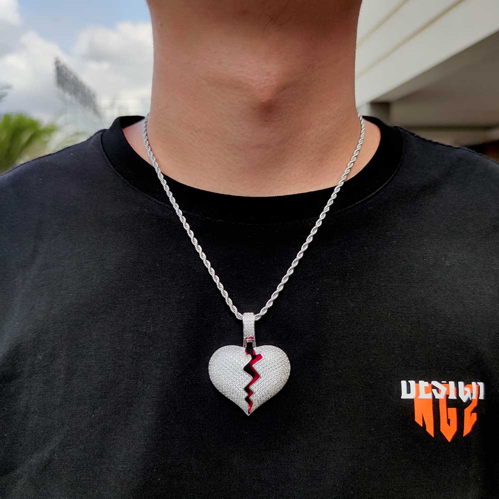 712931ef 94d0 43ba 8424 48a1714325bd Hip Hop Copper Set Zircon Broken Heart Shape Pendant Real Gold Electroplated Couple Necklace