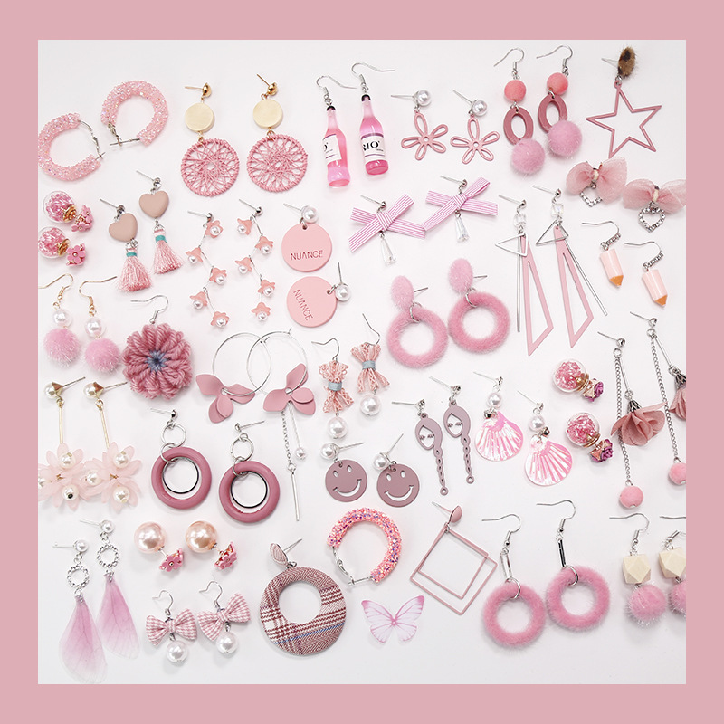 72621155 880f 46a4 909c 12dbc3b6c1a5 Cute girly heart geometric opal earrings