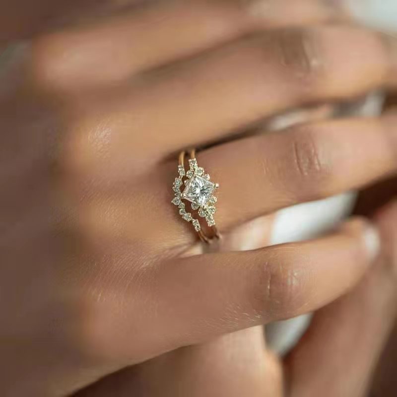 7279ce1b 11b8 475e bcb9 bb753398ce80 Simple And Atmospheric Small Square Diamond All-match