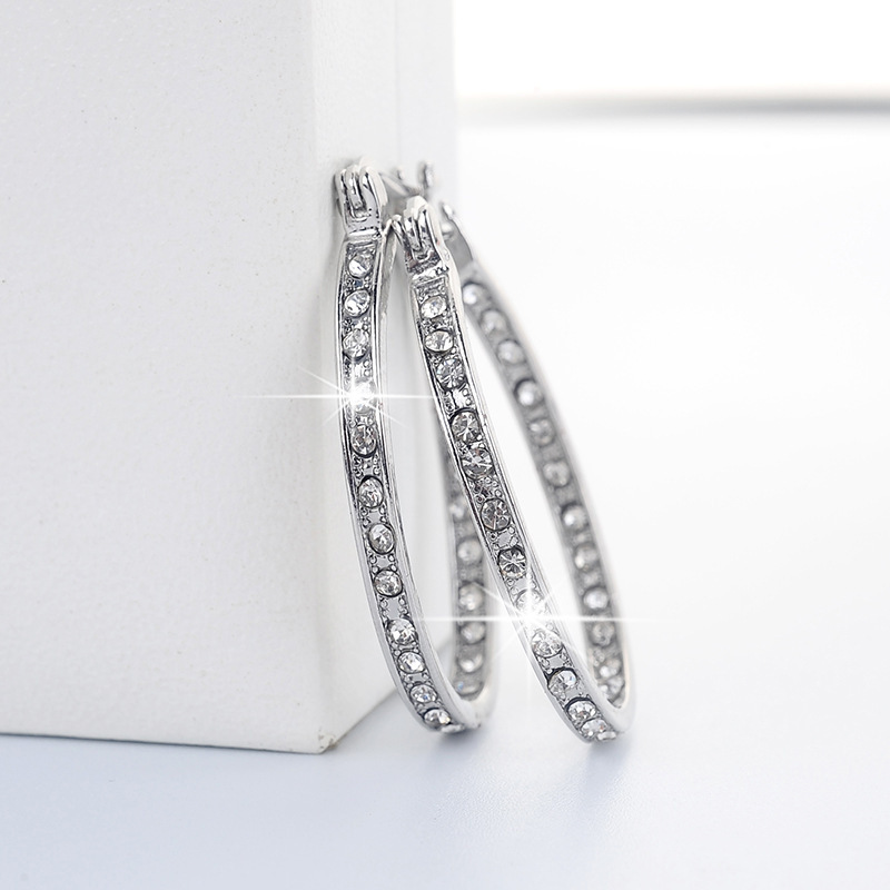 European And American Fashion Jewelry Popular Rhinestone-encrusted Ear Studs Ear Clip 3 75885c44 cfad 436b b0cb c6542e7a0f4d European And American Fashion Jewelry Popular Rhinestone-encrusted Ear Studs Ear Clip