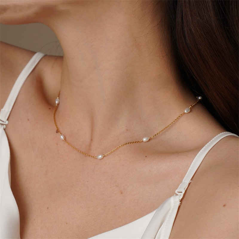 7729ef6c 585c 4480 9b77 f4c20d7e9de7 Women's Bohemian Gold Plated Natural Pearl Necklace