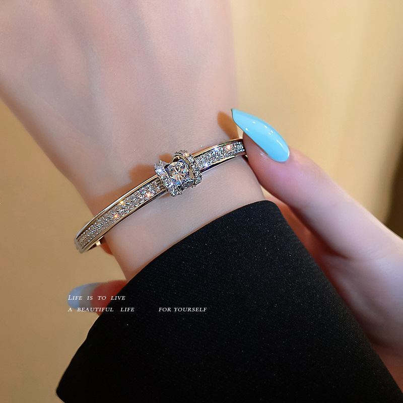 782cc52e 1a7e 4d3f a196 113423350792 Korean Fashion Geometric Diamond Bracelet Roman Ring