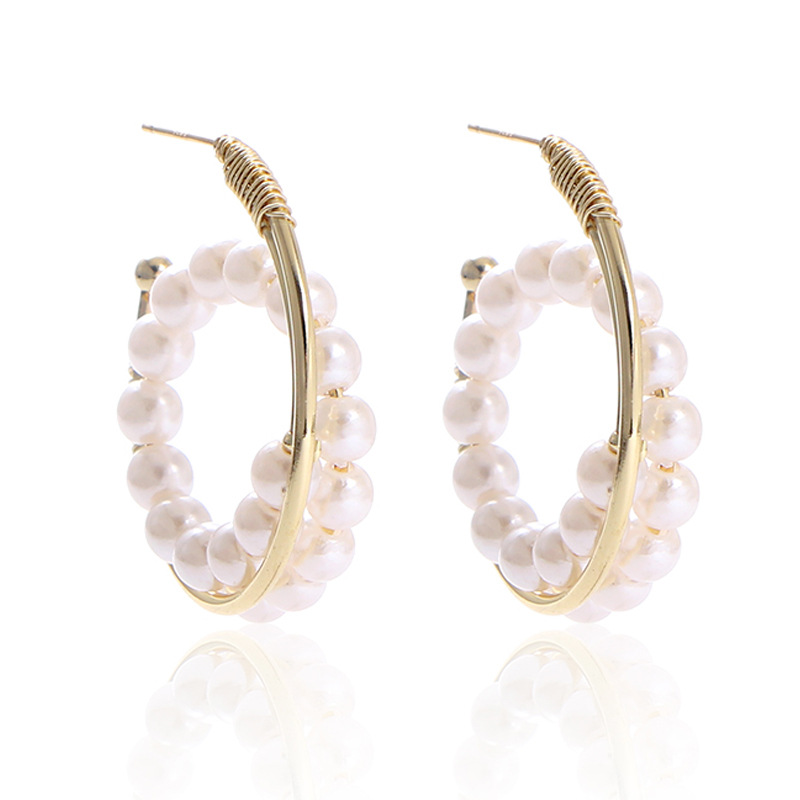 7d055874 42a1 44c1 b5f8 91bd2c6cd0cd Korean Style C-shaped Golden Cold Wind Earrings