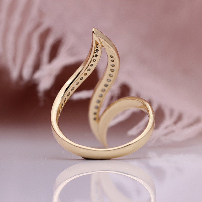 80c26d34 676c 4a4f 8d76 87076d65283d Fashion Exaggerated Curve Rose Gold Women Ring