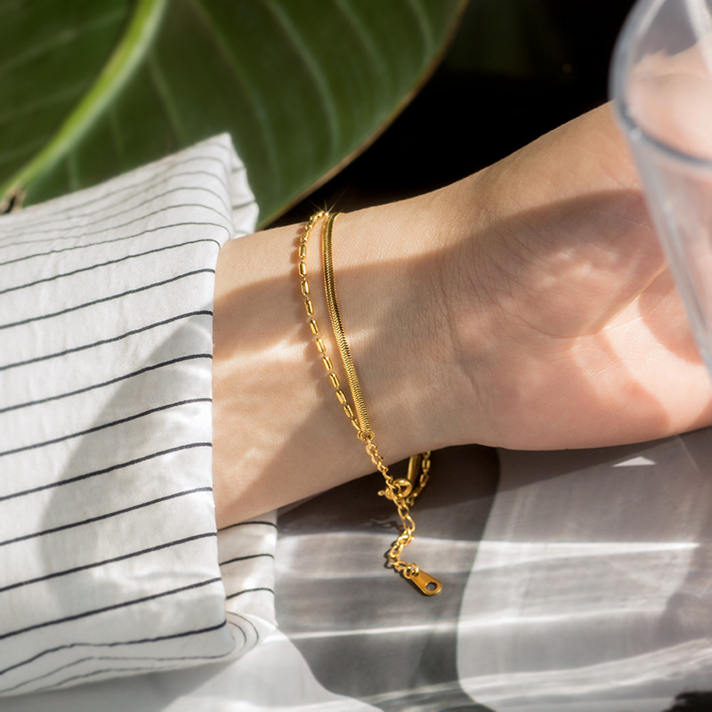 Frosty Light Luxury 18k Gold Delicate Bracelet 4 815d57b9 f8ee 4e7c ba8d 59f3f5efcaeb Frosty Light Luxury 18k Gold Delicate Bracelet