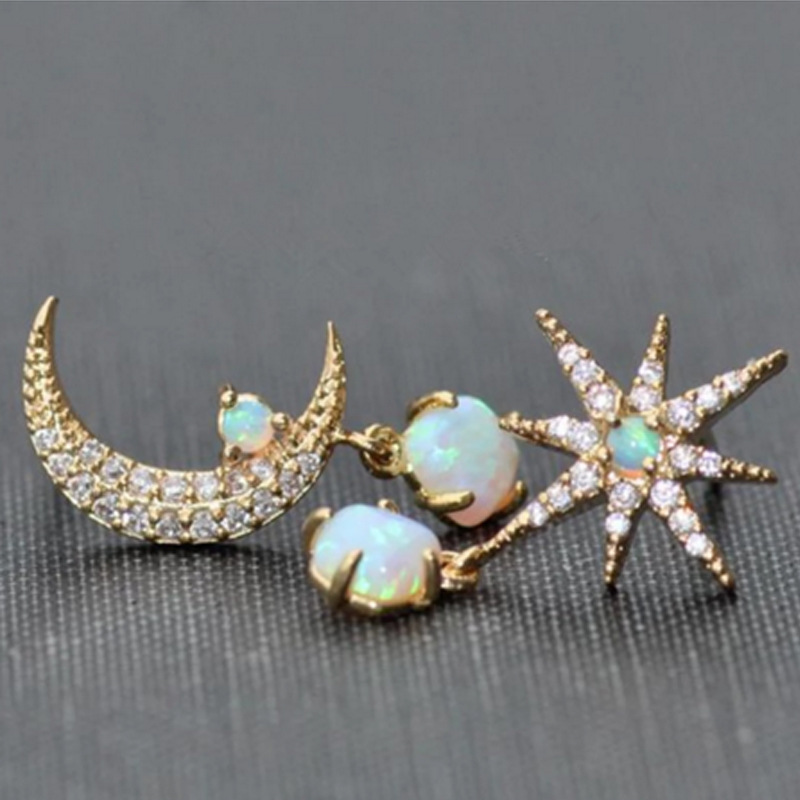 86ed1668 ae7c 45d9 a3fc 41712f4afc22 Fashion Women's Asymmetric Moon Star Earrings