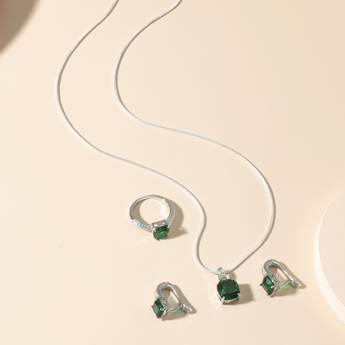 885898ba 7120 4481 bedb 6a044f445143 Personalized Solid Color Dual-use Short Ring