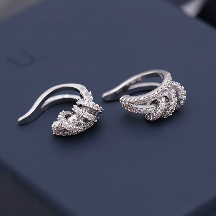 European And American Creative Zircon Ear Bone Clip 5 8a1602b1 dcaa 4c70 981f ee89bbddbaa3 European And American Creative Zircon Ear Bone Clip