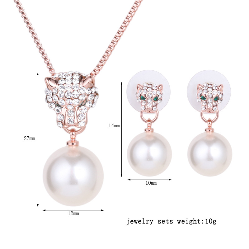 8ec904d6 f485 4c25 b975 f2d214cb79fa European And American Fashion Diamond-studded Leopard Head Suit