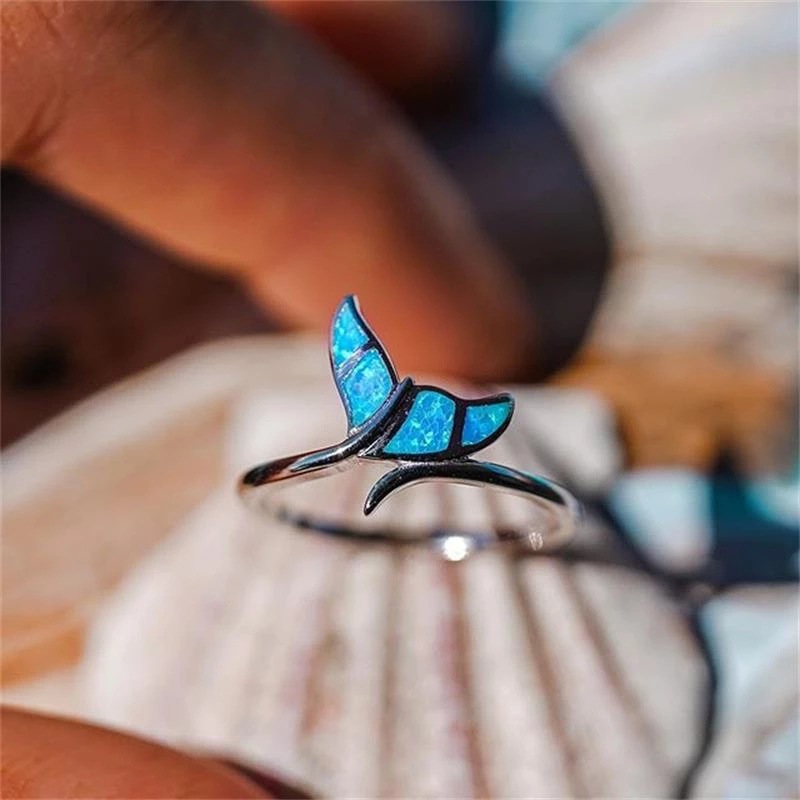 91b7dc47 20fa 41cc 9722 43f372d16e6b Black Gold Blue Opal Creative Wing Ring