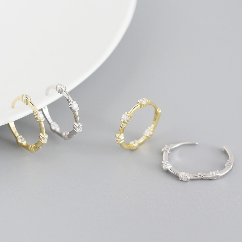 99070cdb 0c01 441a ba3e 78bd29280a95 Geometric Micro Inlay Exaggerated Design Earrings