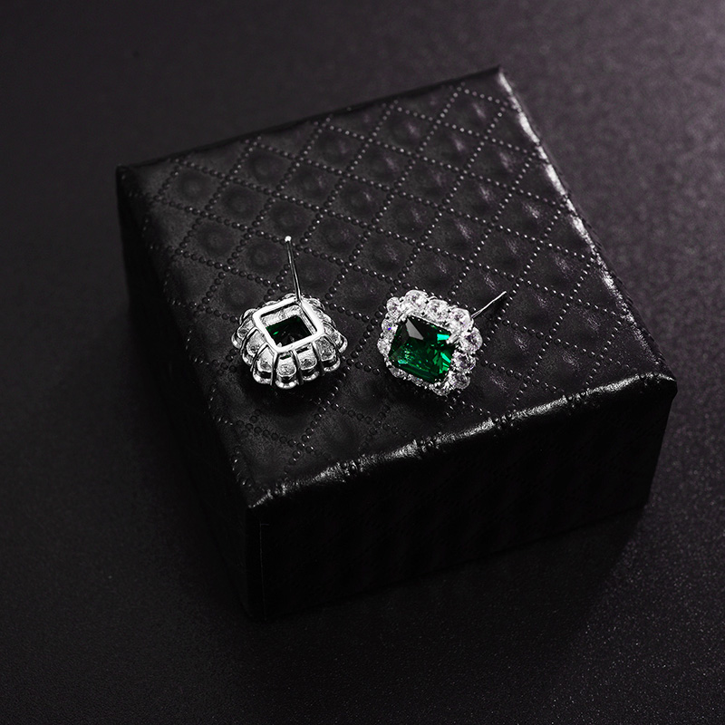 9a04df63 ed85 4967 a33e d579c3ffd8d7 New Design High Quality Hao Stone Earrings