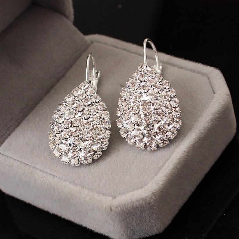 9a0ed1a6 4201 41c8 bb25 1077cc81ae55 Fashion Exquisite Jewelry Popular Hot Sale Expedition Burst Models Diamond Claw Chain Earrings Female