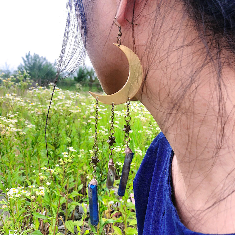 9cf627a0 0249 4588 81a2 7a365ce803e8 European And American Natural Stone Pendant Bohemia Moon