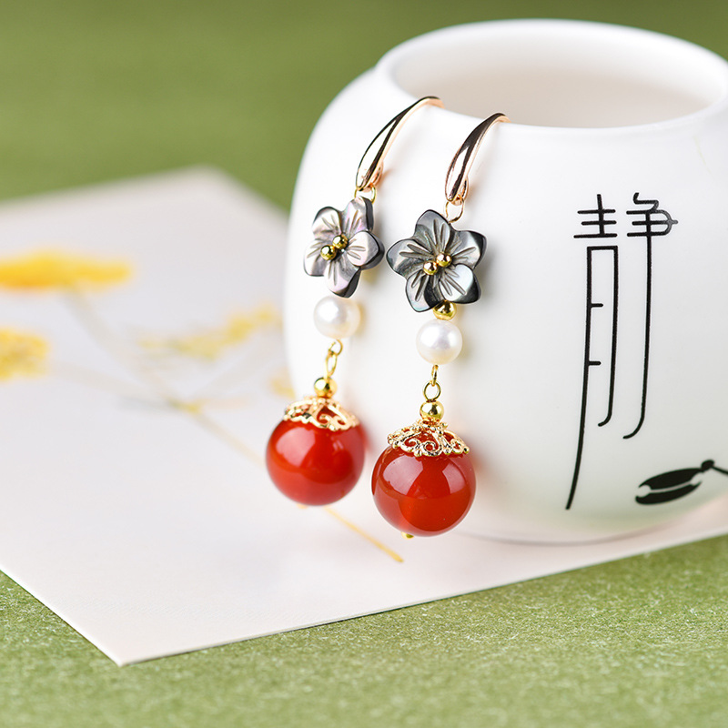 a3823e21 1dbd 452d b637 0d7d67caade0 Chinese style retro personality earrings pendant