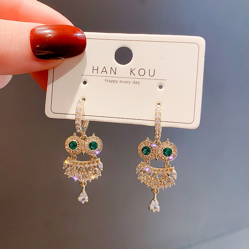 a6612a48 3659 421d ac81 4550cec2e91f Silver Pin Owl Earrings Female Fashion Micro Inlay