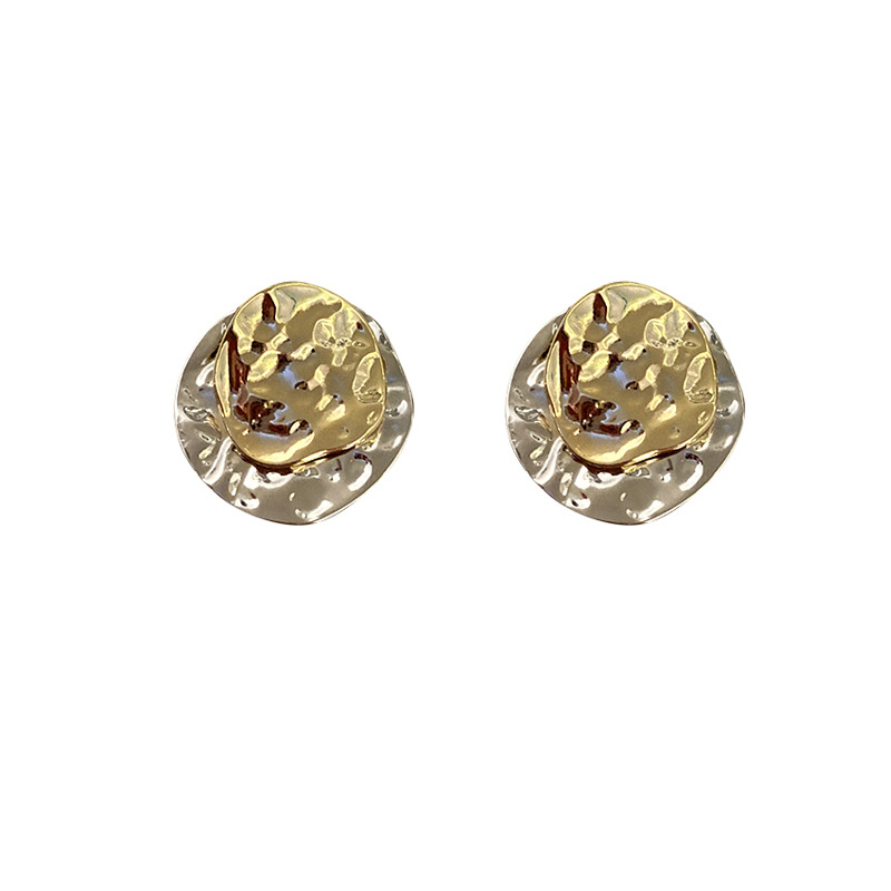 European And American Ins High-end Cold Wind Temperament Earrings 5 b16f93b6 3ac6 4319 ba70 634ebf2e42e4 European And American Ins High-end Cold Wind Temperament Earrings