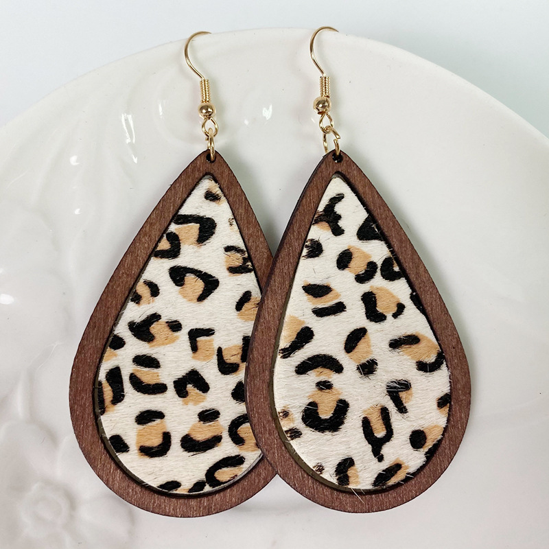 b36ed068 f61d 4538 9a6c 3a7428289303 Leopard Print Horsehair Cowhide Earrings Europe And America