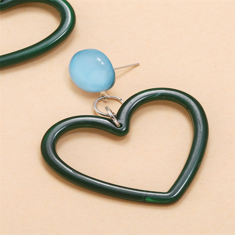 b8ba3622 bf1d 4e84 87a1 8515a8f8b920 Fashion Simple Retro Net Red Heart-Shaped Earrings