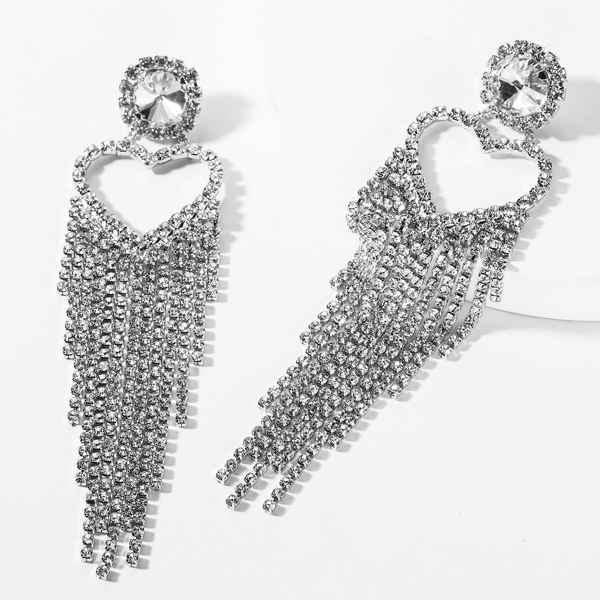 ba34d55d 0da0 4dfd 8263 4e487aa14a1d Heart-Shaped Diamond Long Tassel Earrings