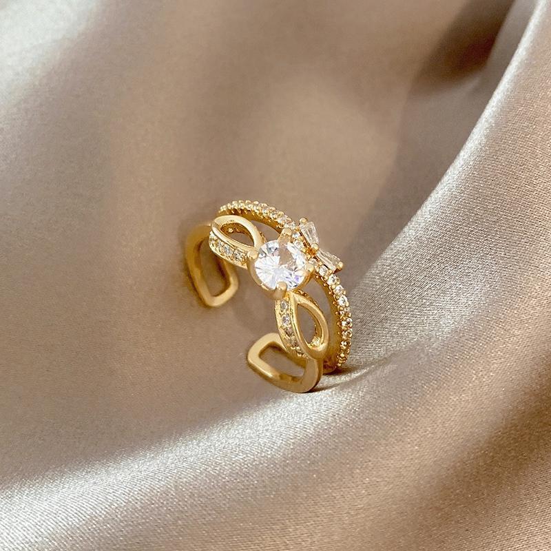 ba5d320a 7c83 405c 9526 f8859ca6a9e2 Bow Ring Female Exaggerated Cold Wind