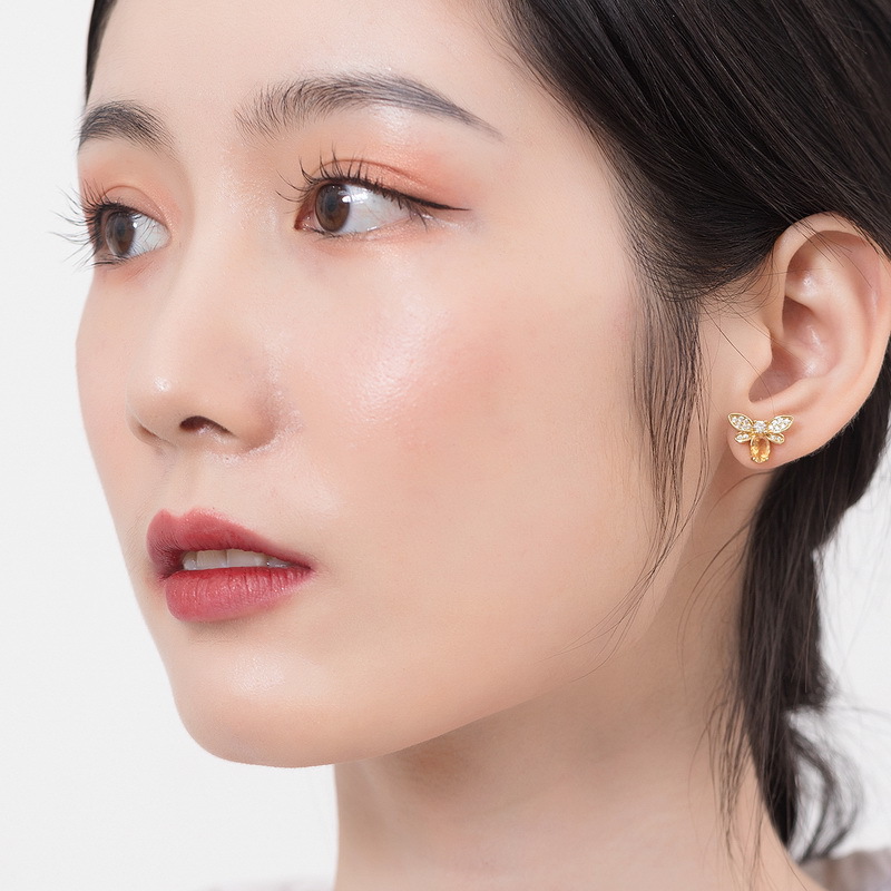 baec9cf9 12aa 40b4 be56 1d6b35976186 Little bee sterling silver gold-plated earrings