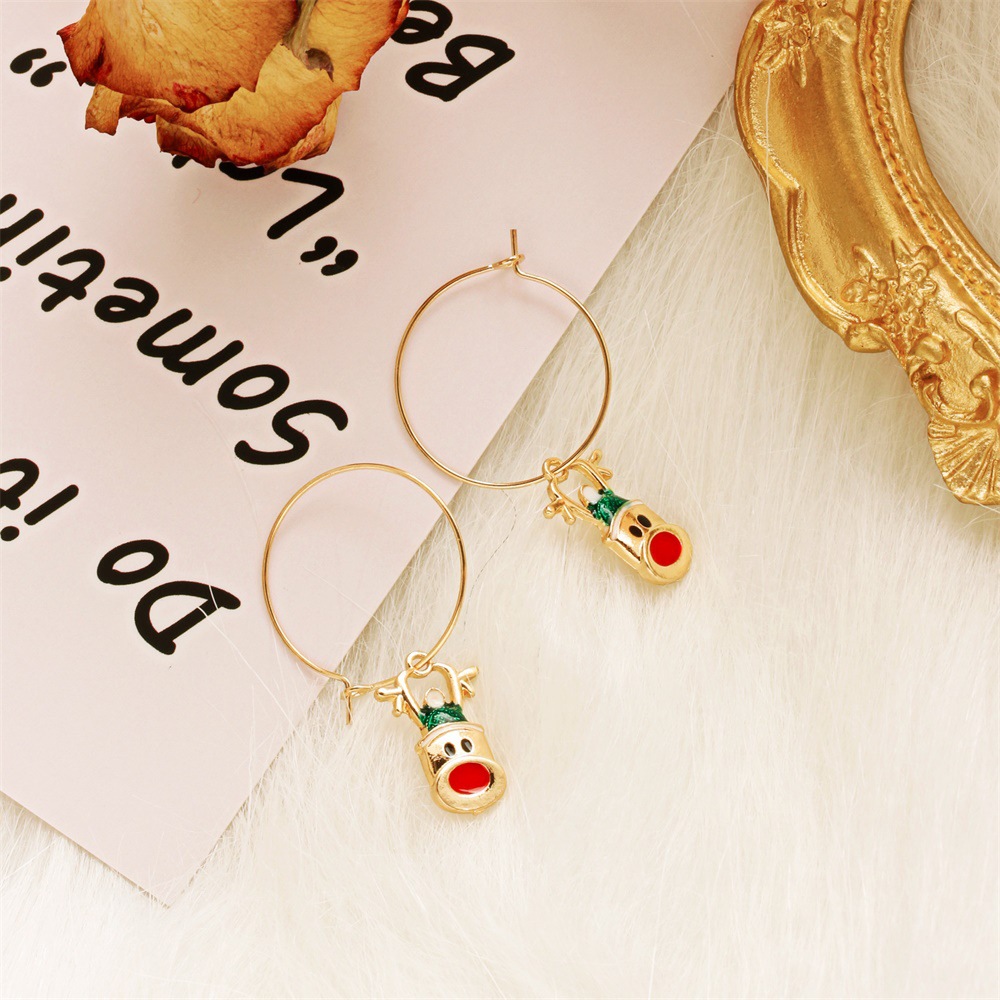 c0c45a0b 002b 4eba aef0 2eed5ac3c431 Women's Fashion Christmas Earrings Set Of Three
