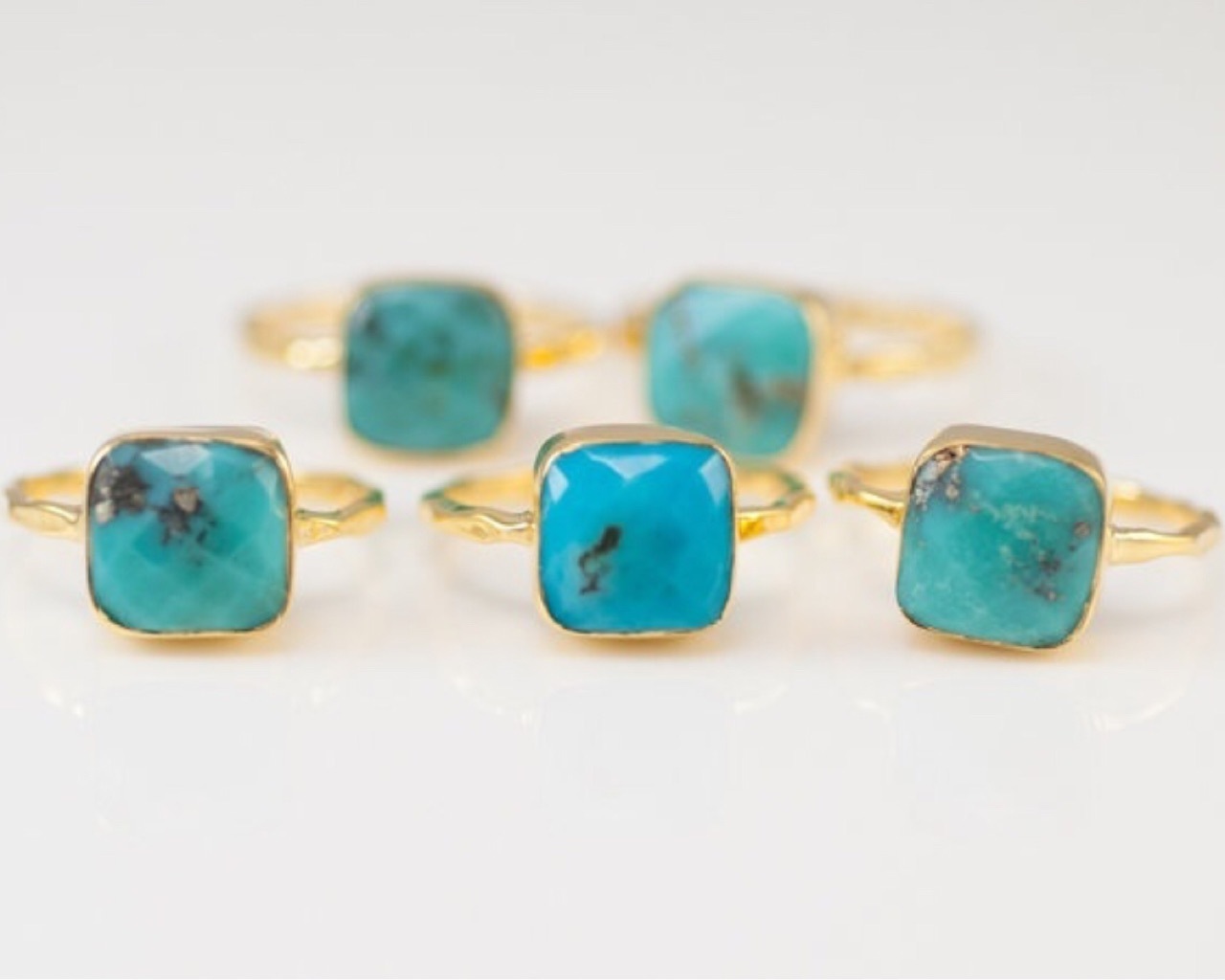 c29df117 5e42 4b60 b8fc 9f564ba8aca1 Simple Square Turquoise 18k Gold Plated Ring