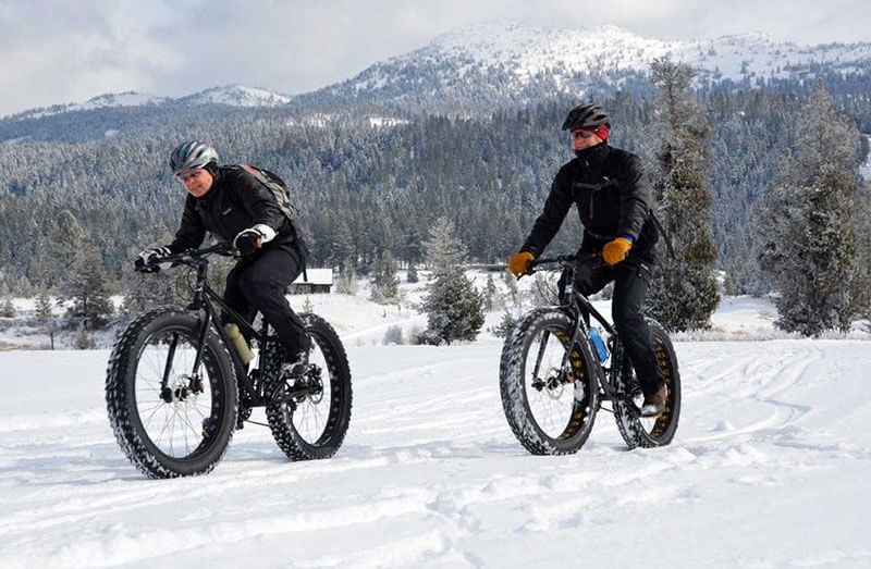 riding ebike on snow