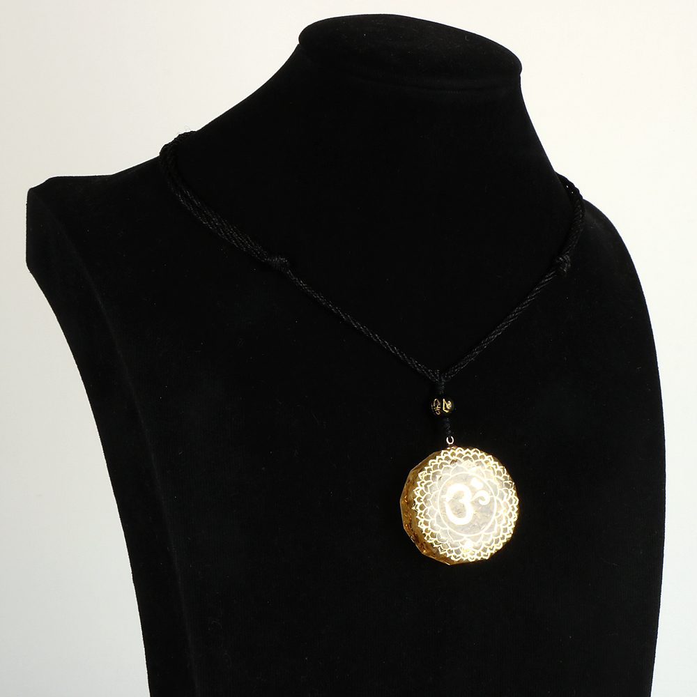 c526c281 0859 4ece 97ae 13f8190ecf40 Ogan Chakra Pendant Natural Crystal Tree Of Life Pendant