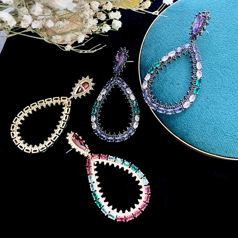 c652b8e6 852a 416a afe0 5690593db2a2 Street Fashion Drop-shaped Evening Dress Accessories