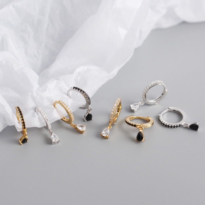 c7dd6f33 dcbc 4358 b200 8efa968b2911 S925 sterling silver geometric drop earrings