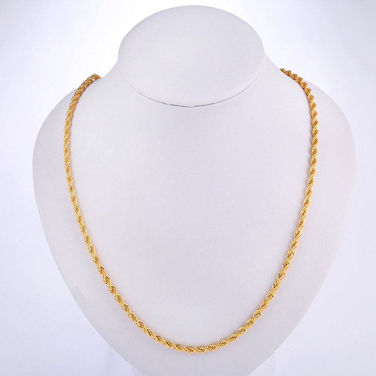 c865bd68 d35e 47e5 8255 10262d37a8f0 European And American Trend Twist Chain Fashion