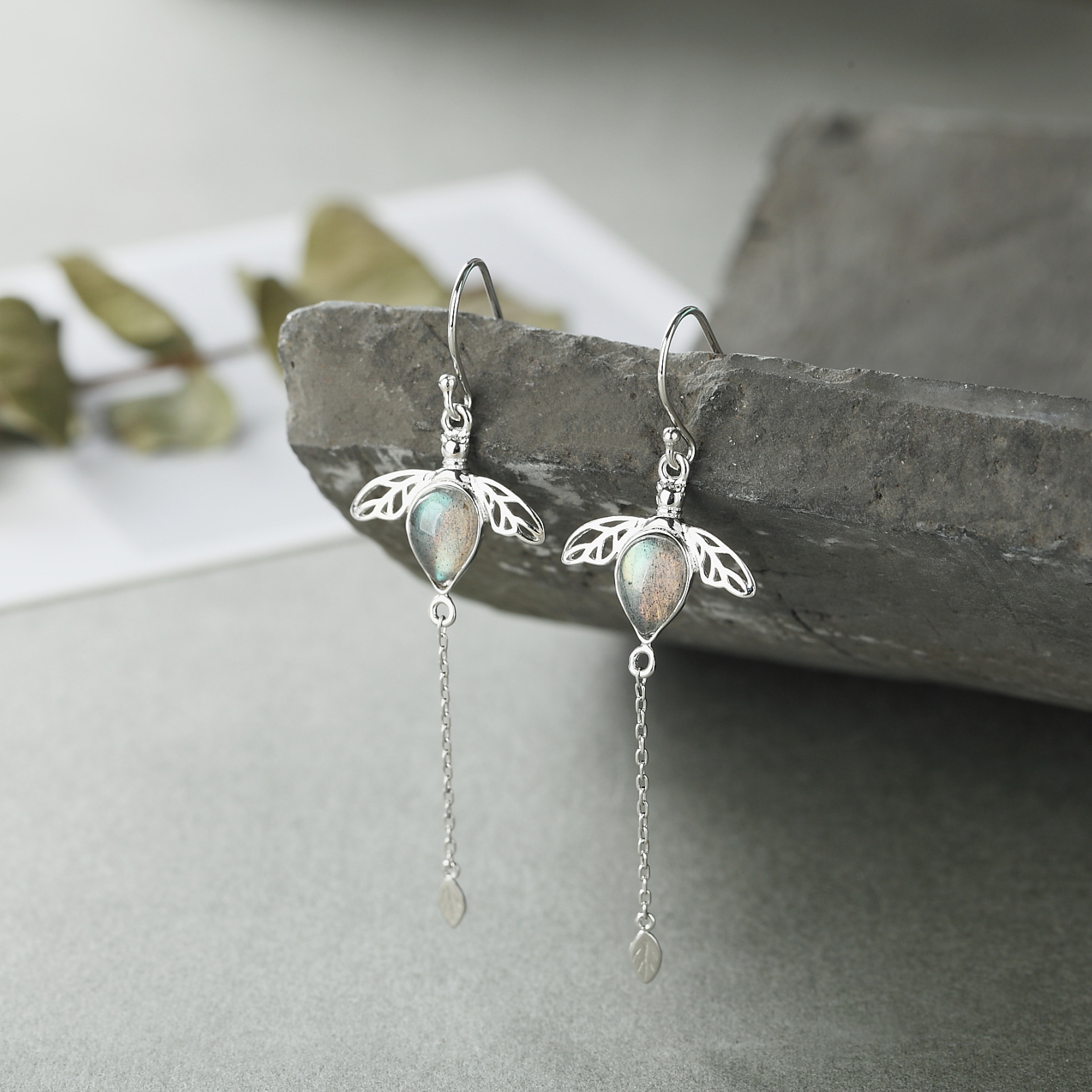 Tremella Line Korean Version Of Moonstone Earrings Women 5 c962eb3b d799 4a54 ae38 a68c92ab2aff Tremella Line Korean Version Of Moonstone Earrings Women