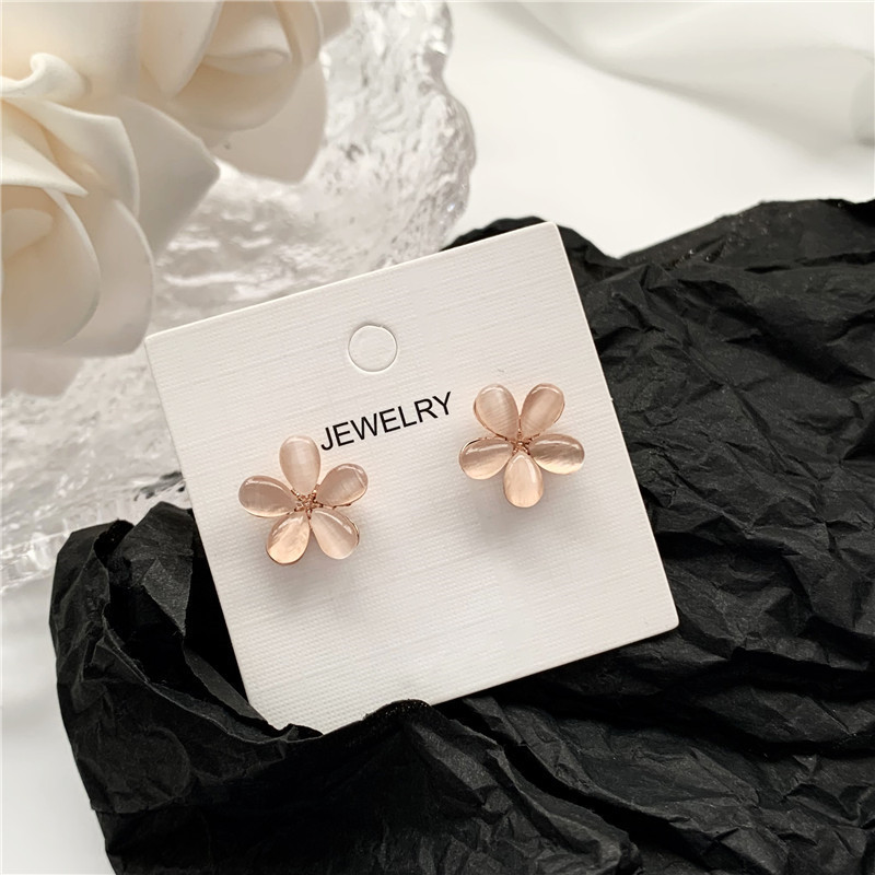 ced0a0a8 3b73 48cd ac0d 7f959a2e7b13 Super Xiansen series small flower earrings
