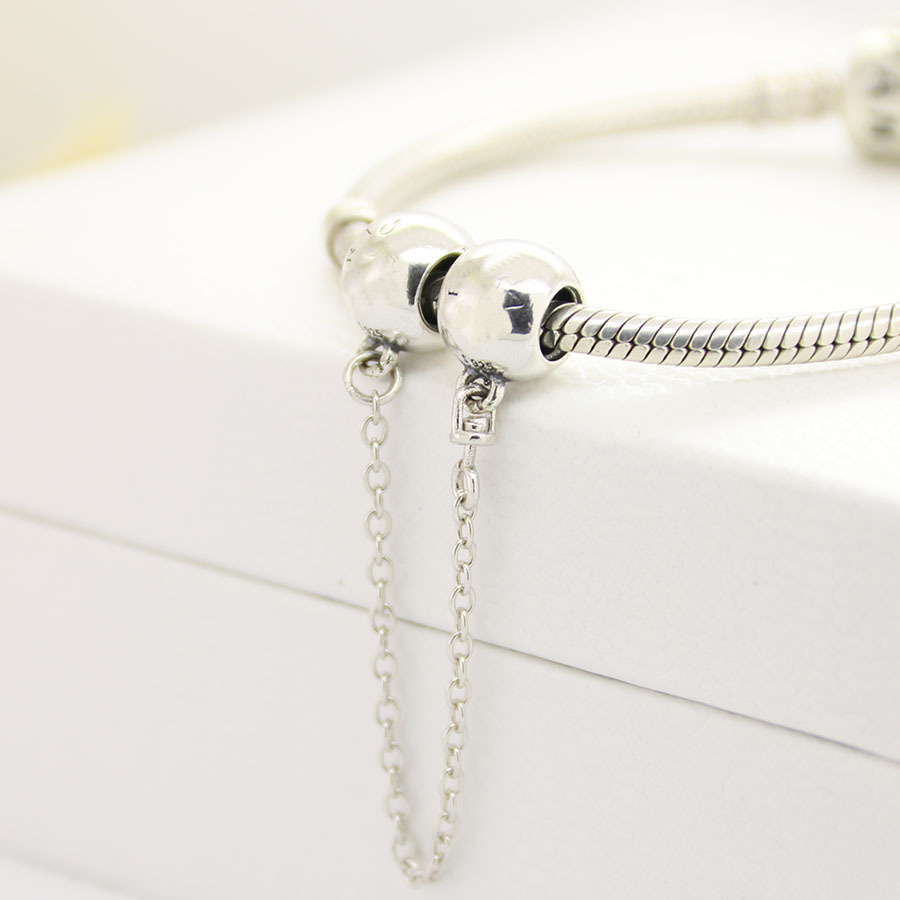d1986b1e c0db 4a83 928a c68fa04448e9 S925 sterling silver safety chain