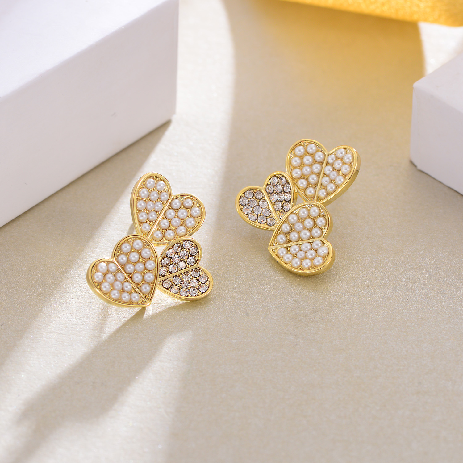 d350be46 6f0c 4585 a815 43dcdab49d69 European And American Fashion Heart-shaped Earrings Popular Love Pearl Earrings Women