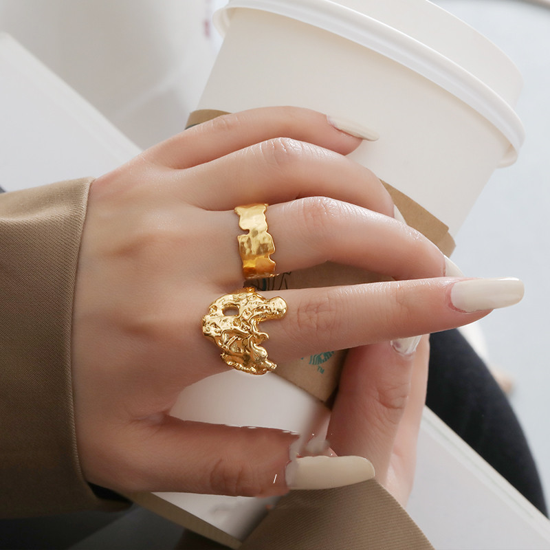 d4f4d0b2 4fdb 4073 b252 710cfbf00061 Ring of Frosty Wind