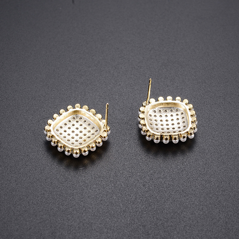 d62faef4 1562 4be6 8048 858783158d4c European And American High-end Super Fairy Earrings